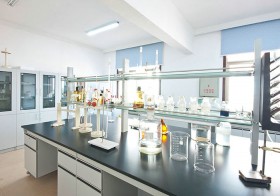 實(shí)驗(yàn)室