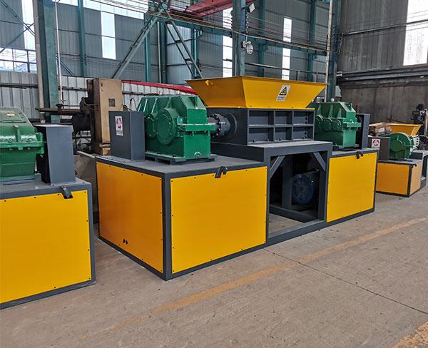 <strong>安全帽撕碎機：高效、環保的破碎利器</strong>
